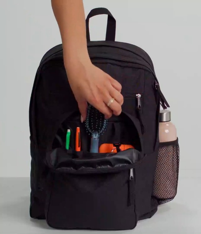 Amazon.com | JansSport Pack BIG STUDENT BLUE DUSK | Casual Daypacks